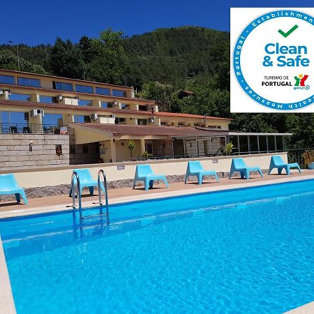 Hotel Lagoa Azul Do Герес Екстериор снимка